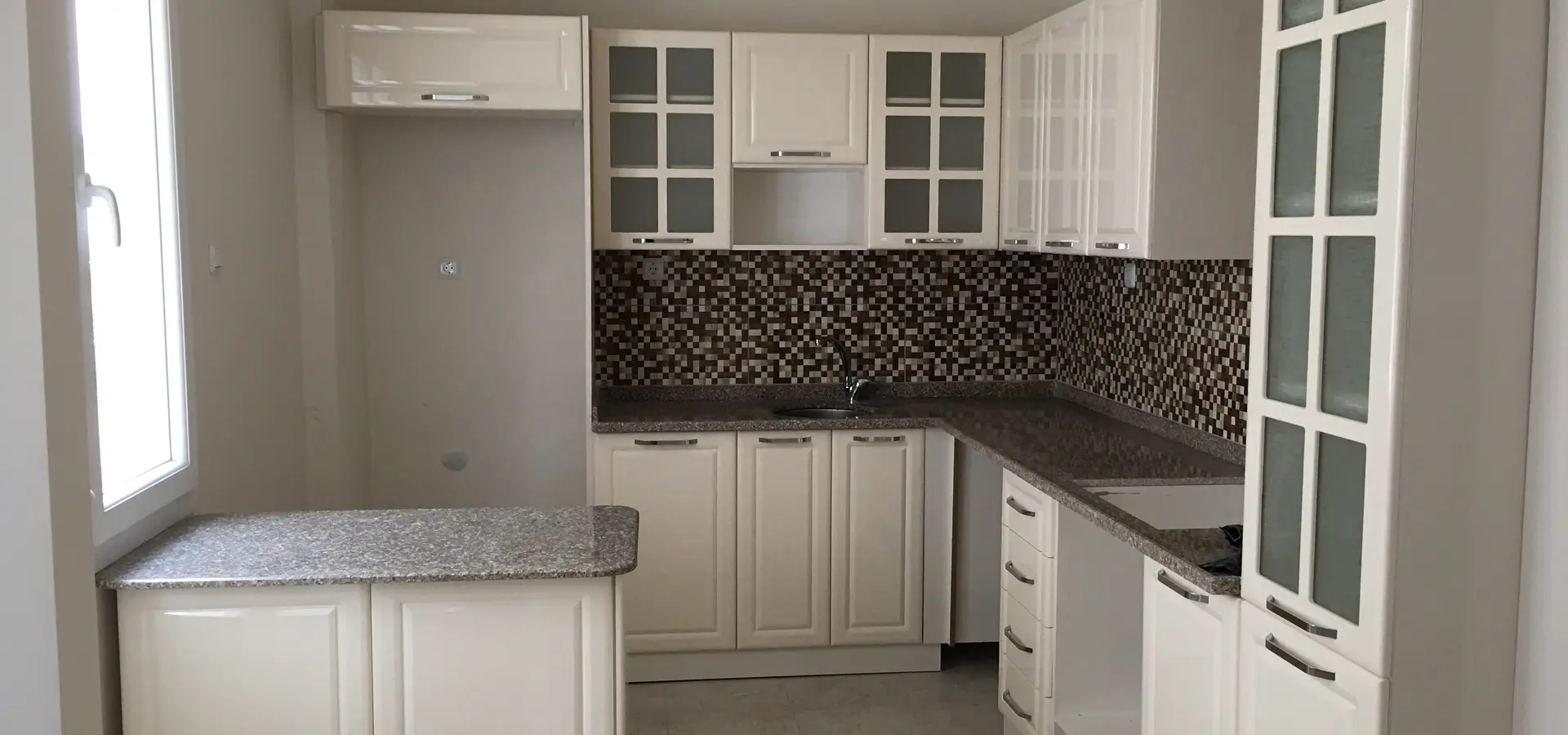 Demirköprü Tadilatcı